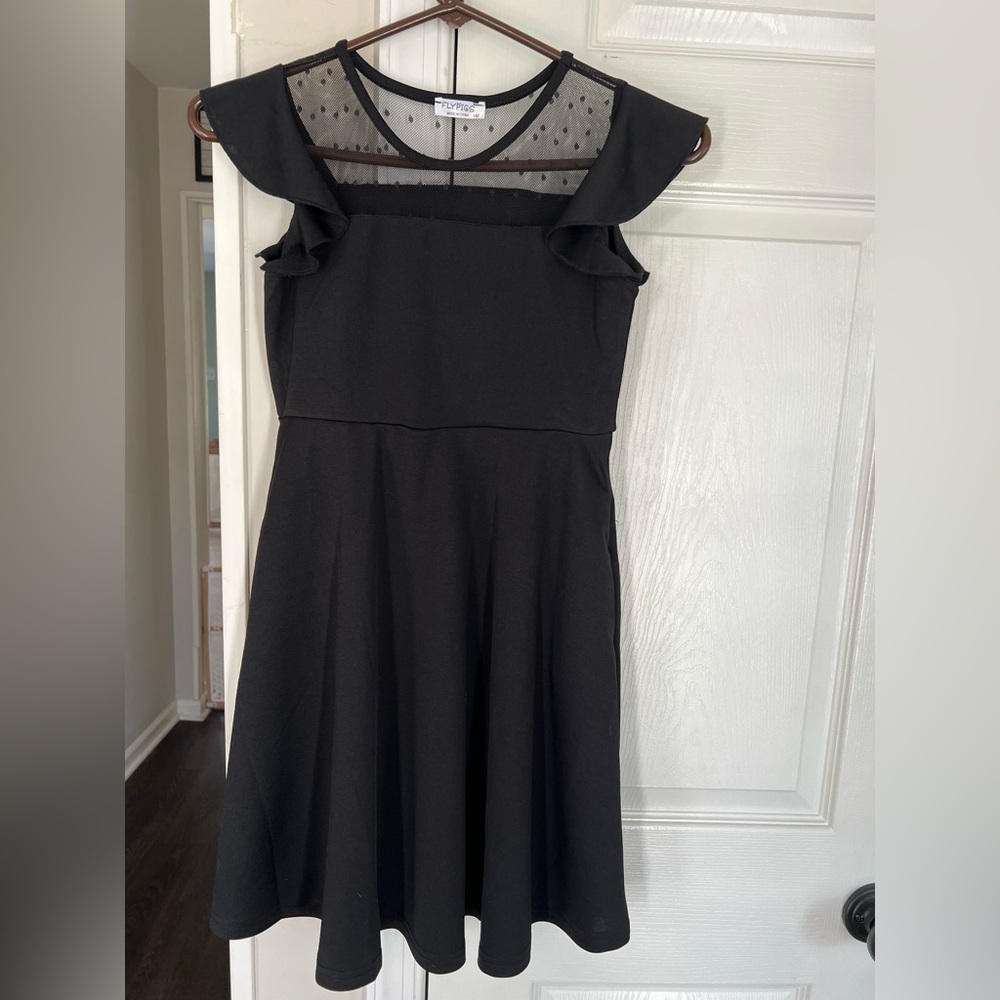 Elegant Black Sleeveless Dress